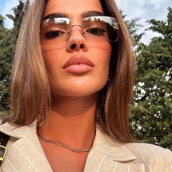 Like New✨CHANEL Gold vintage sunglasses Swarovski crystal CC’s #117